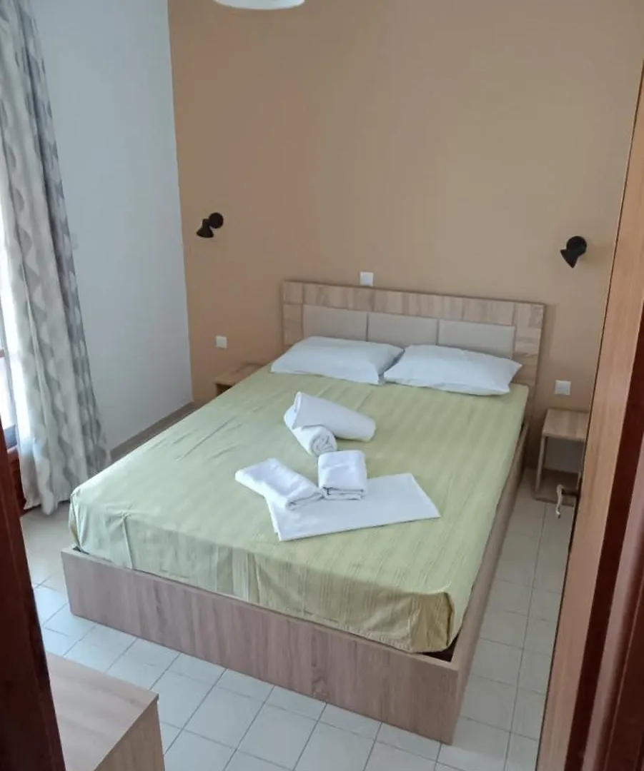 House Mistral Apartment Neos Marmaras