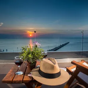 Vento Di Mare Переа