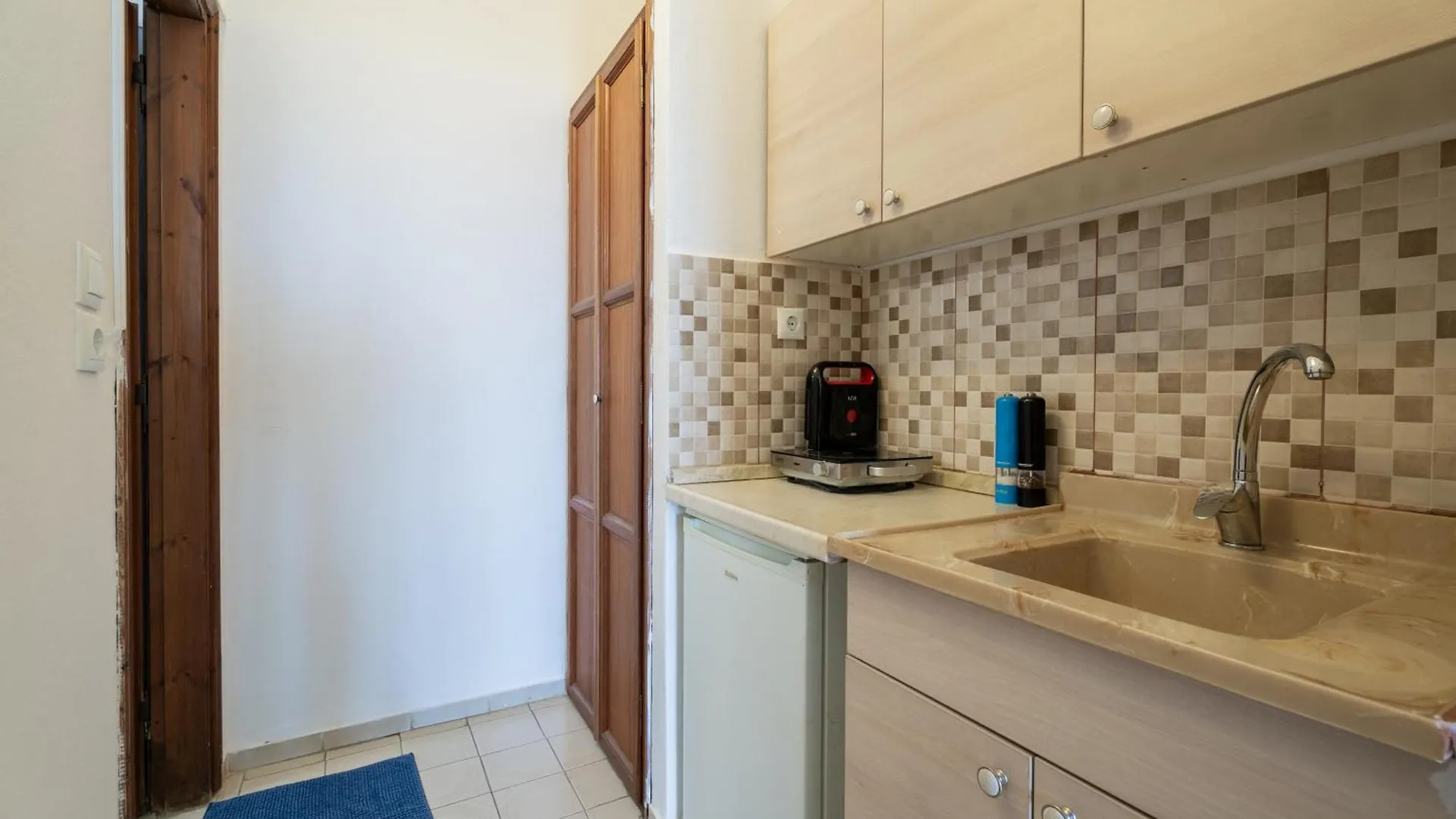 House Mistral Apartment Neos Marmaras