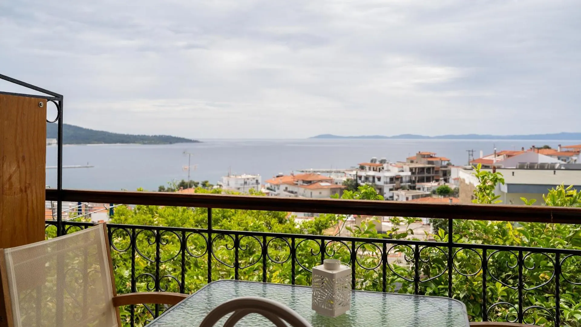 House Mistral Apartment Neos Marmaras Greece