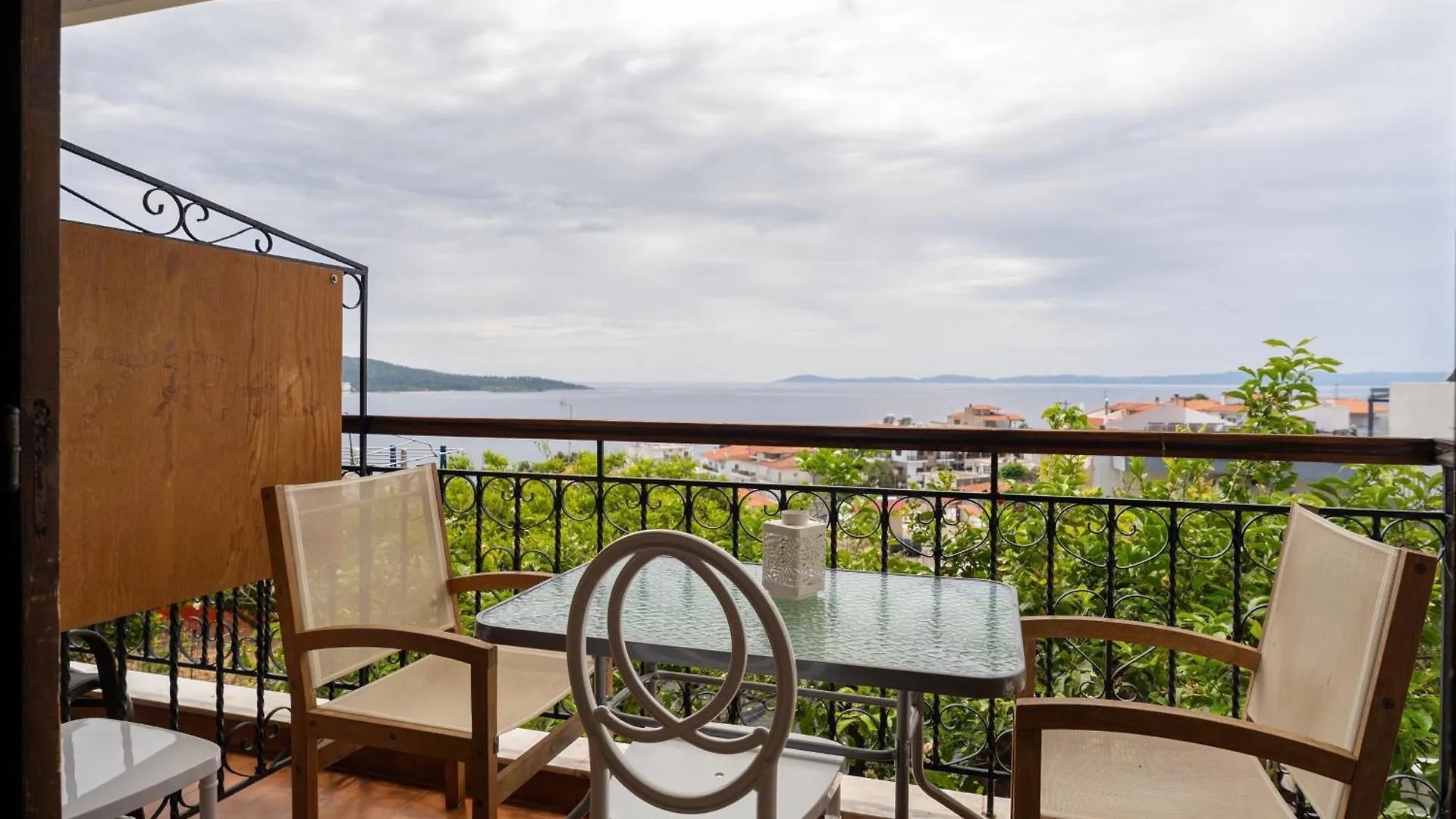 House Mistral Apartment Neos Marmaras